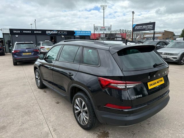 Skoda Kodiaq Tdi Se Drive Suv AJ72EJC Black #6