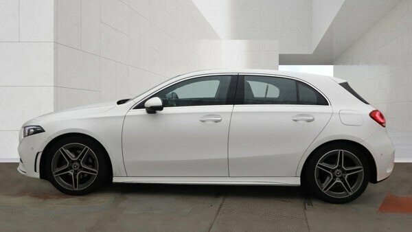 Mercedes-Benz A Class A180d Amg Line Executive PX68RZF White #6