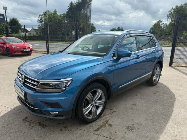 Volkswagen Tiguan Tdi Sel Suv FY18FKJ Blue #5