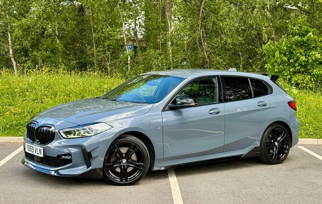 BMW 1 Series Hatchback YB69VLN Grey #2