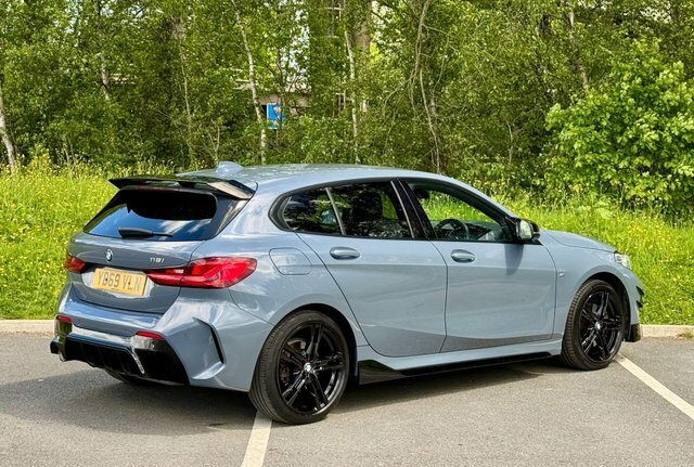 BMW 1 Series Hatchback YB69VLN Grey #4