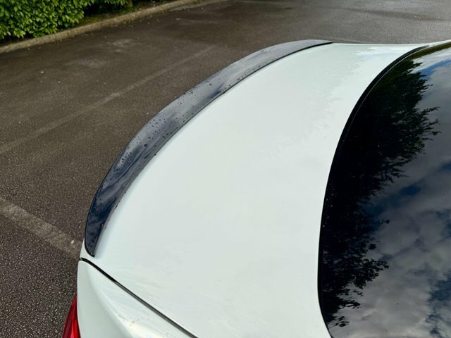 BMW 3 Series 320D M Sport White #11