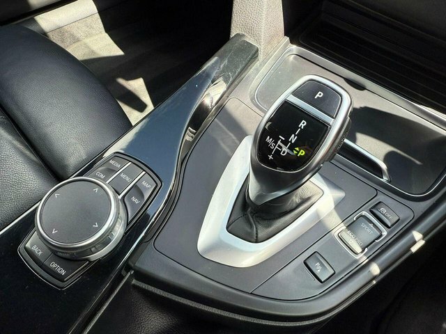BMW 3 Series 320D M Sport White #44