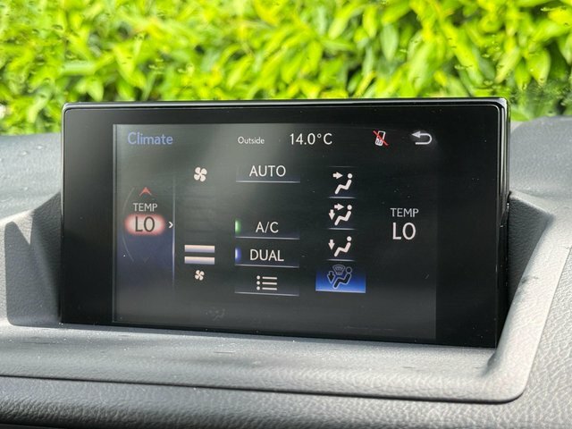 Lexus CT Hatchback 1.8 200H E-cvt Euro 6 Ss 201969 Black #54