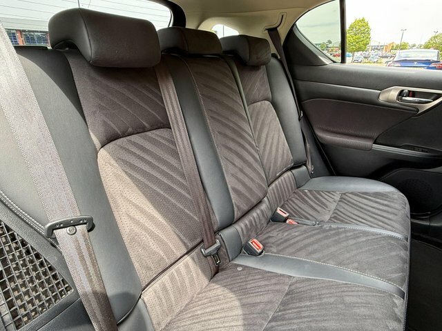 Lexus CT Hatchback 1.8 200H E-cvt Euro 6 Ss 201969 Black #26