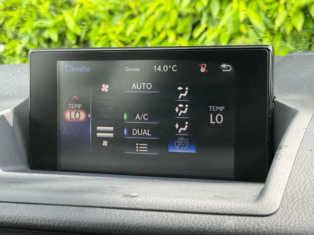 Lexus CT Hatchback 1.8 200H E-cvt Euro 6 Ss 201969 Black #53