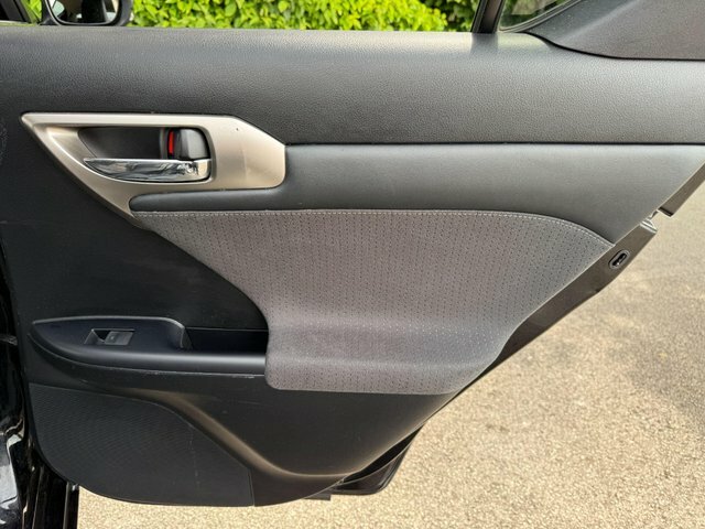 Lexus CT Hatchback 1.8 200H E-cvt Euro 6 Ss 201969 Black #25