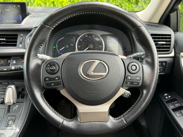 Lexus CT Hatchback 1.8 200H E-cvt Euro 6 Ss 201969 Black #34