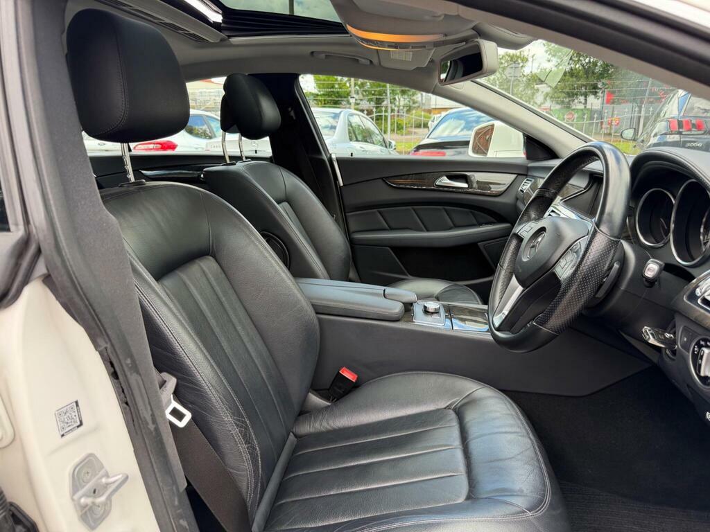 Mercedes-Benz CLS 3.0 Cls350 Cdi V6 Coupe G-tronic Euro 5 S S White #5