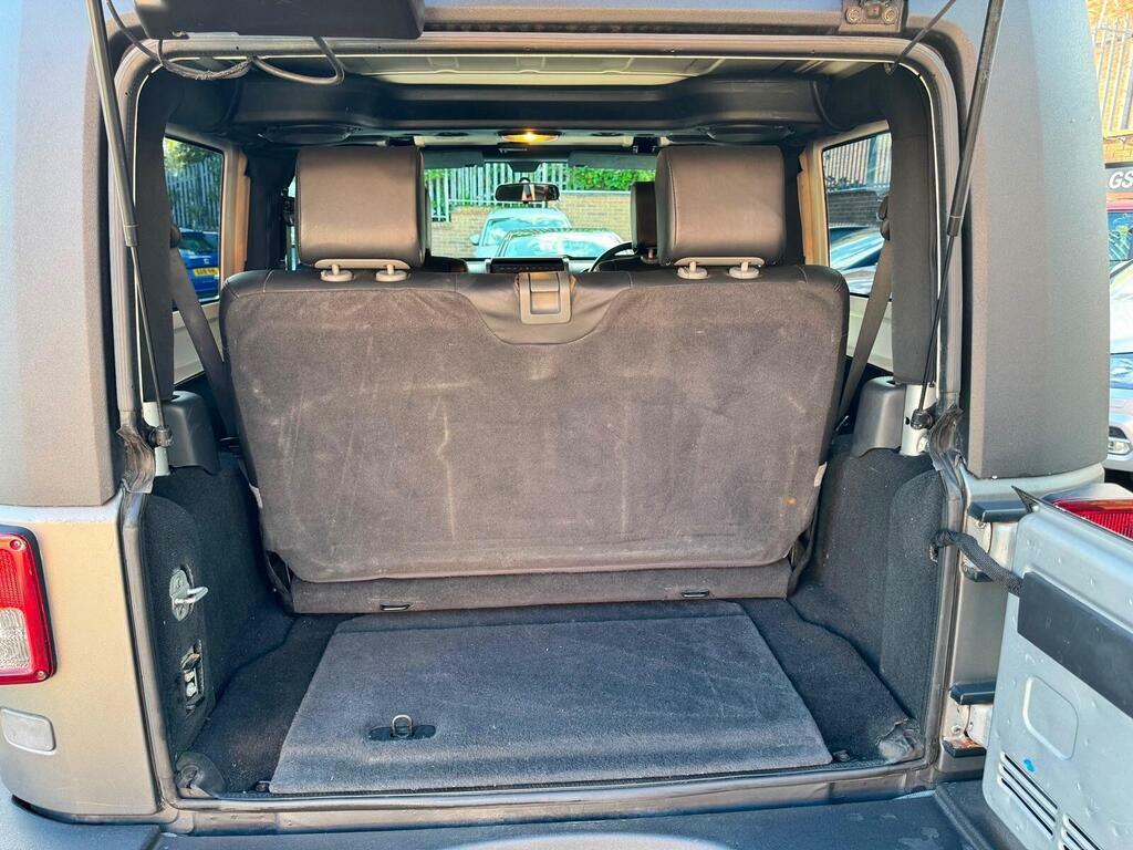 Jeep Wrangler Sahara Grey #57