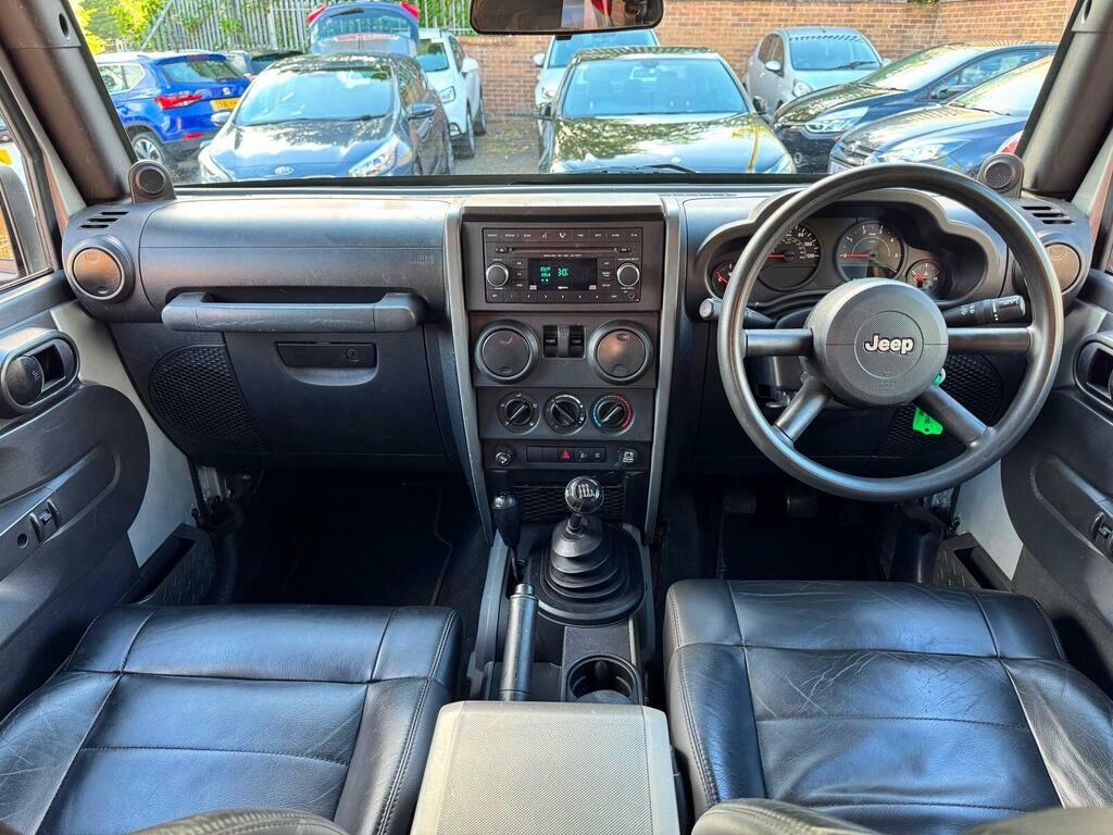 Jeep Wrangler Sahara Grey #35