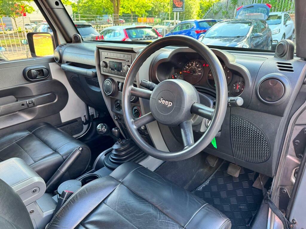 Jeep Wrangler Sahara Grey #32
