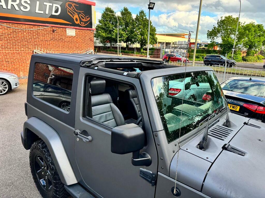 Jeep Wrangler Sahara Grey #54
