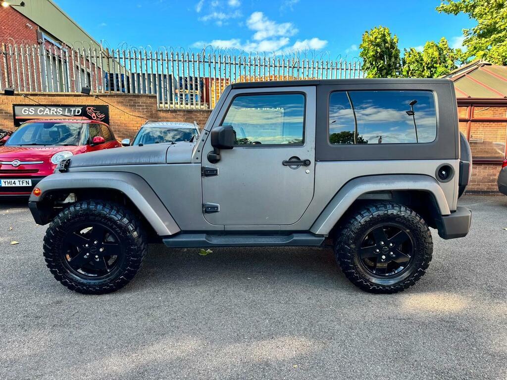 Jeep Wrangler Sahara Grey #17