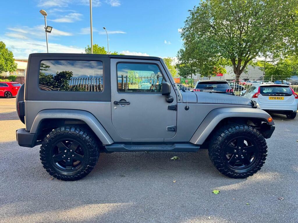 Jeep Wrangler Sahara Grey #24