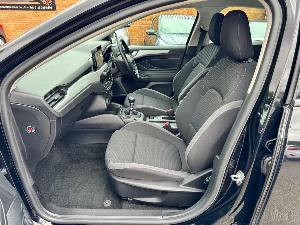 Ford Focus 1.0T Ecoboost Zetec Euro 6 S S Black #5