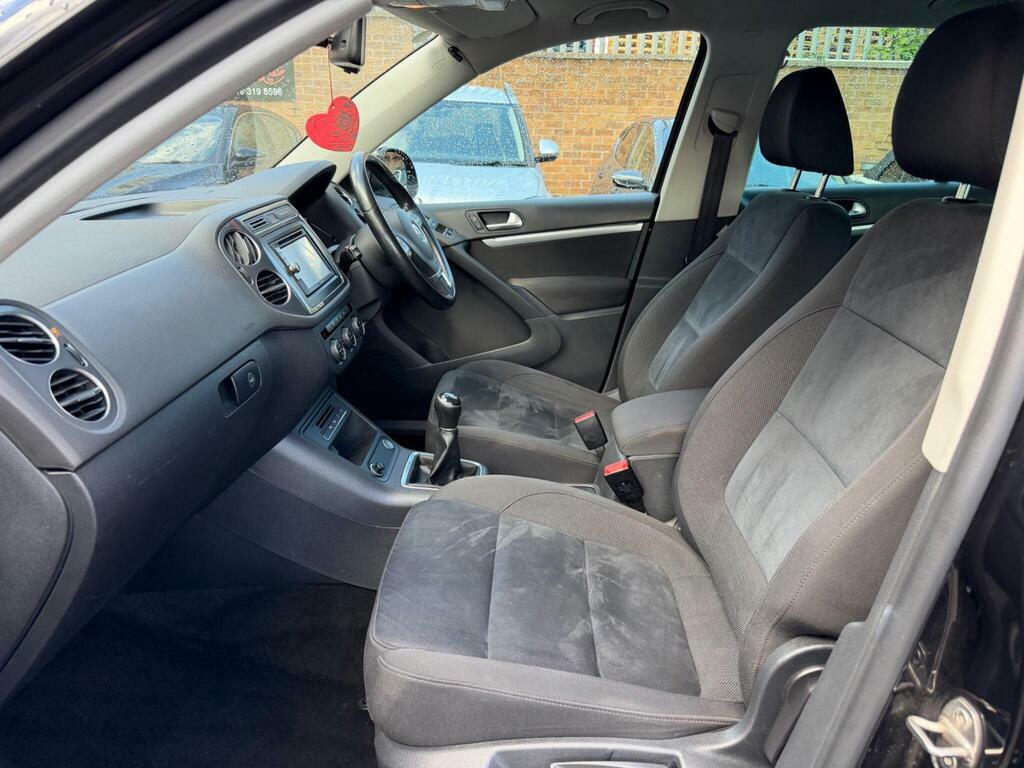 Volkswagen Tiguan 2.0 Tdi Bluemotion Tech Match Edition 4Wd Euro 6 Black #5