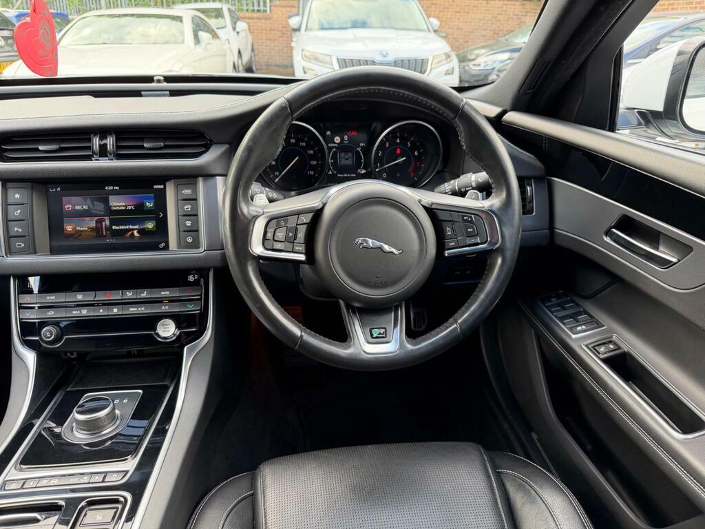 Jaguar XF 2.0D Portfolio Awd Blue #45