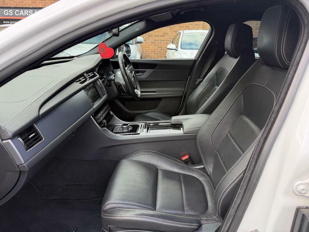 Jaguar XF 2.0I R-sport Euro 6 S S White #5
