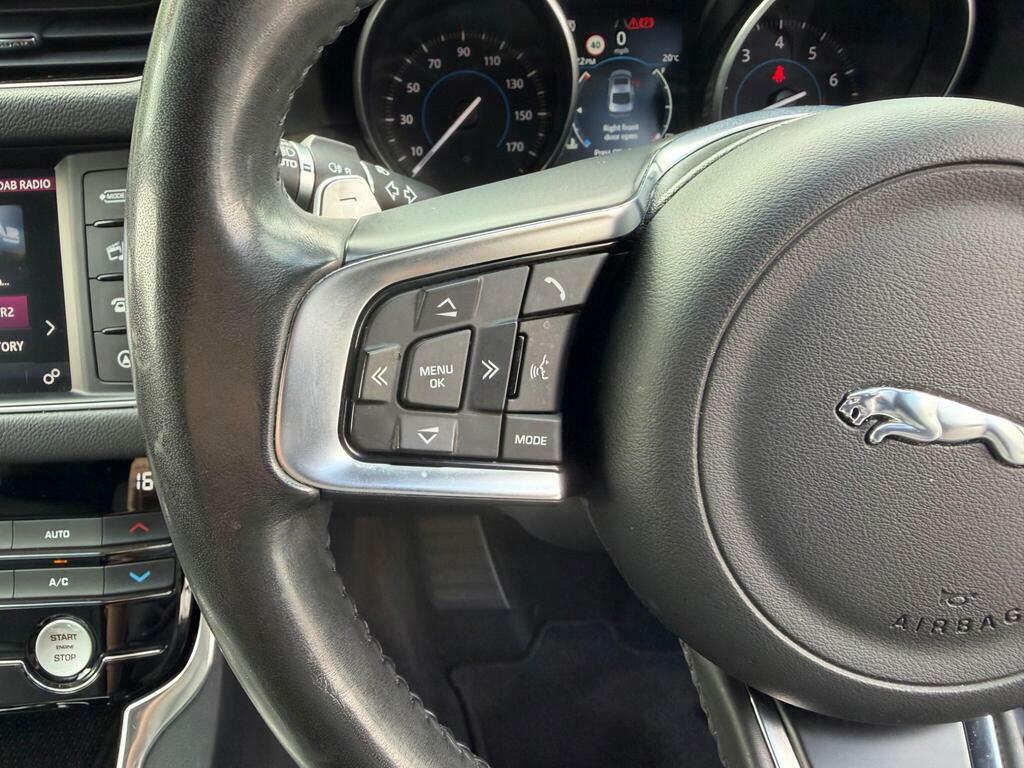 Jaguar XF 2.0D Portfolio Awd Blue #48