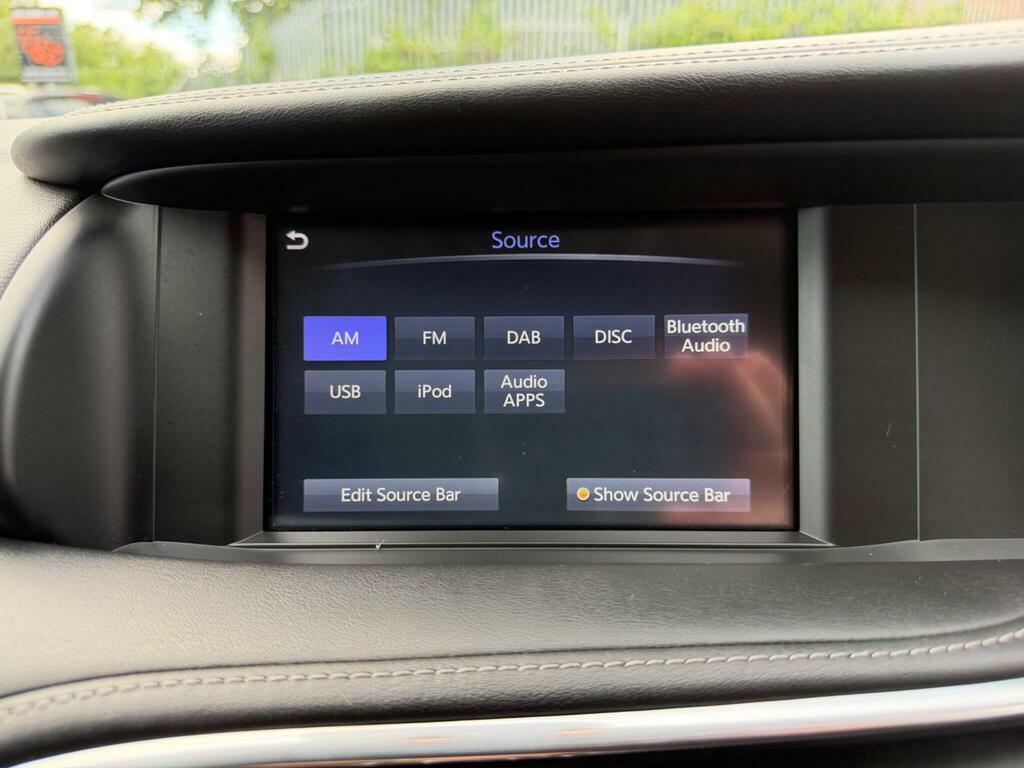 Infiniti Q30 2017 17 1.5D Grey #69