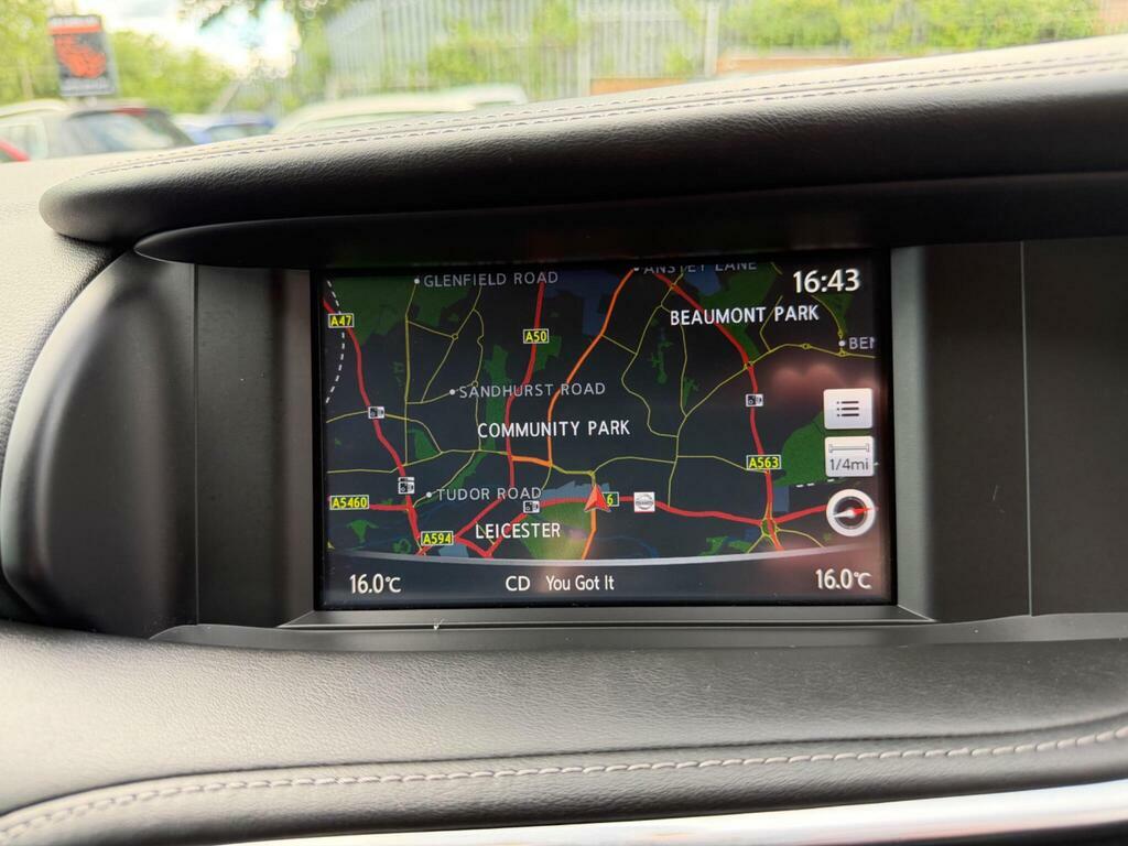 Infiniti Q30 2017 17 1.5D Grey #65