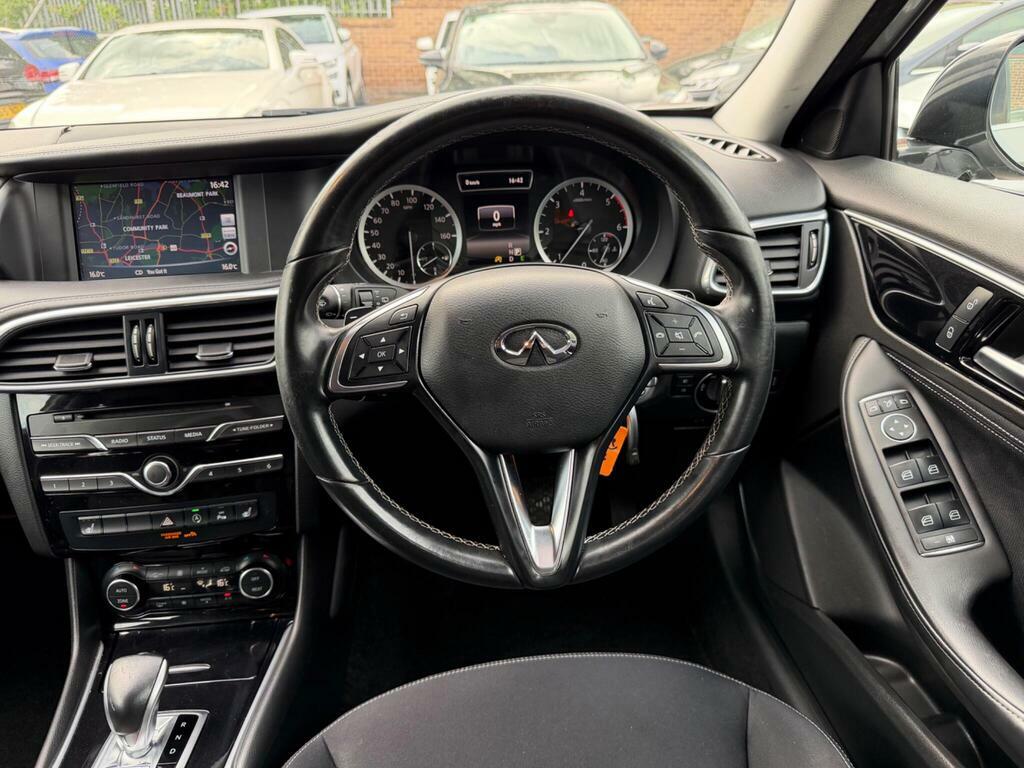Infiniti Q30 2017 17 1.5D Grey #64