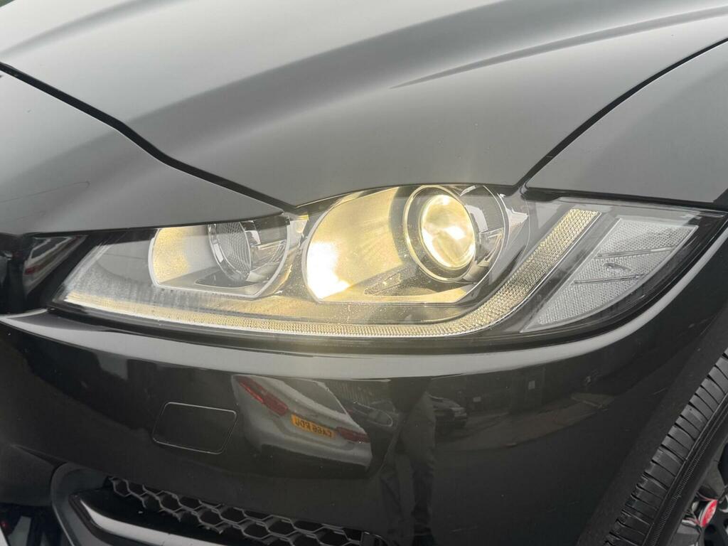 Jaguar F-Pace  Grey #31