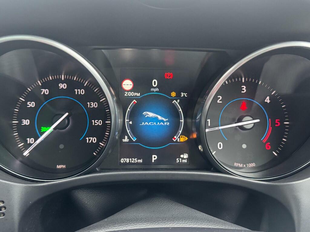 Jaguar F-Pace  Grey #21