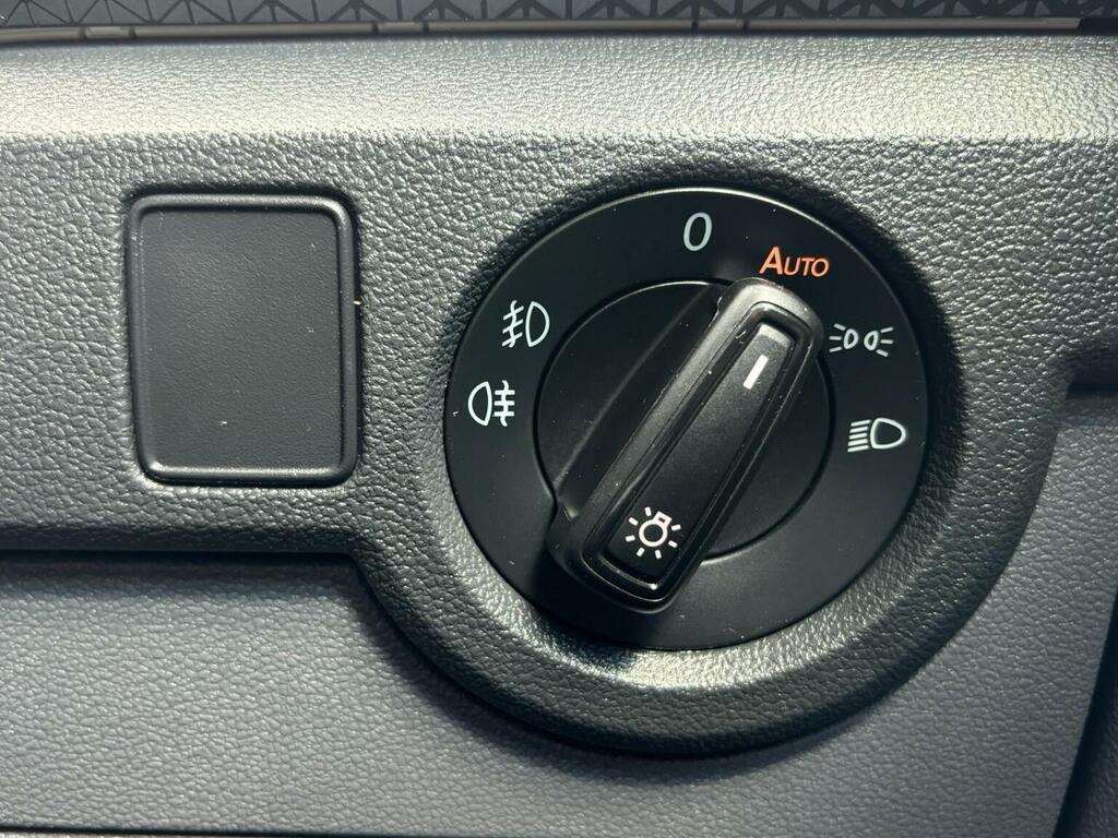 Volkswagen T-Cross Se White #24