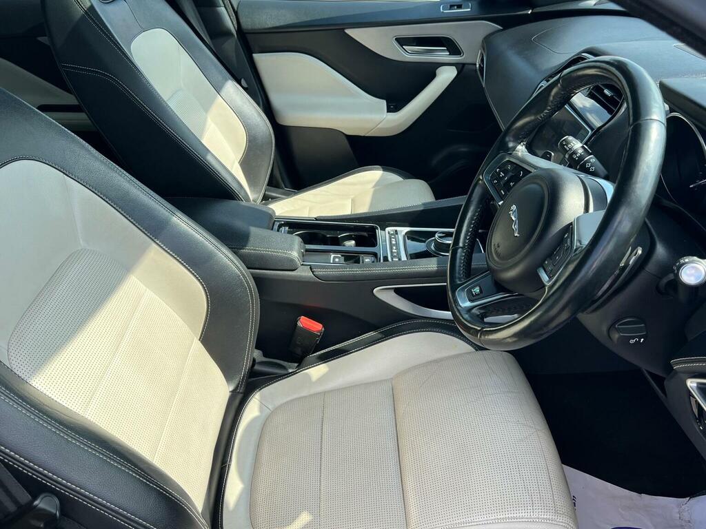 Jaguar F-Pace V6 S Awd White #12