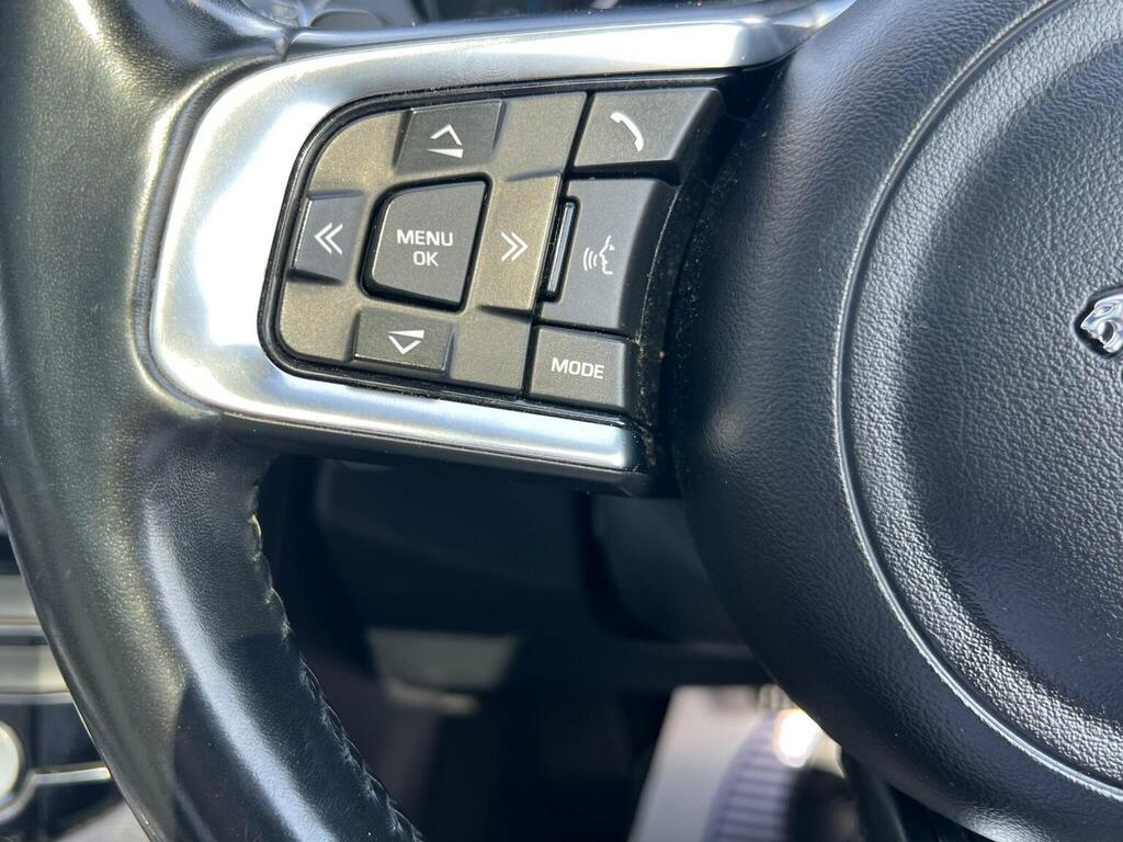 Jaguar F-Pace V6 S Awd White #21