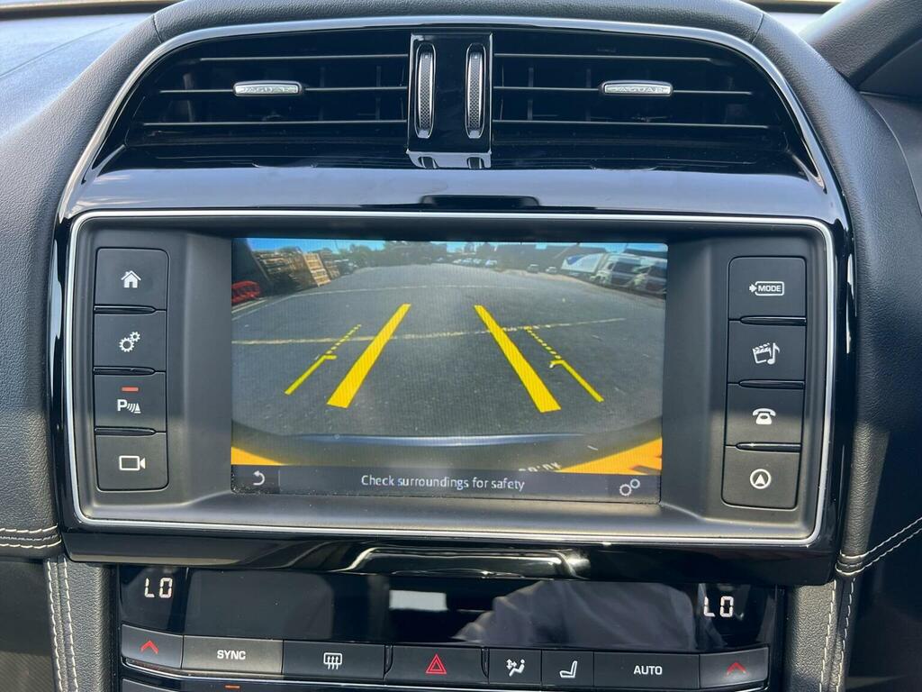 Jaguar F-Pace V6 S Awd White #18