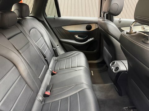 Mercedes-Benz GLC Class 2.1 Glc220d Amg Line Premium White #35