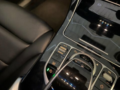 Mercedes-Benz GLC Class 2.1 Glc220d Amg Line Premium White #55