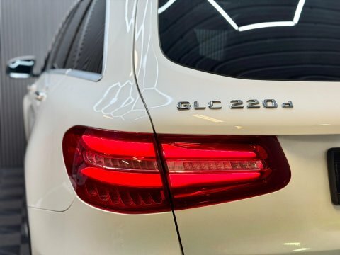 Mercedes-Benz GLC Class 2.1 Glc220d Amg Line Premium White #25