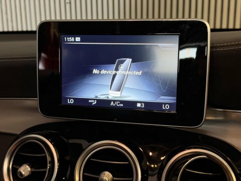 Mercedes-Benz GLC Class 2.1 Glc220d Amg Line Premium White #67
