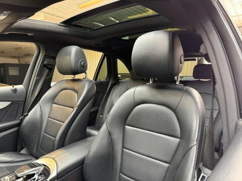 Mercedes-Benz GLC Class 2.1 Glc220d Amg Line Premium White #44