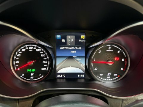 Mercedes-Benz GLC Class 2.1 Glc220d Amg Line Premium White #59