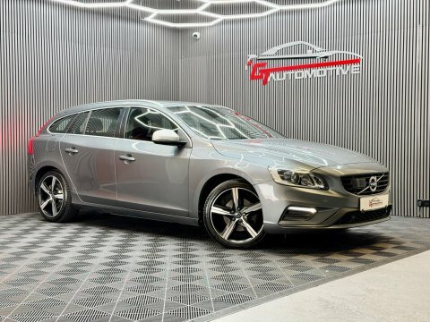 Volvo V60 2.0 D4 R-design Grey #4