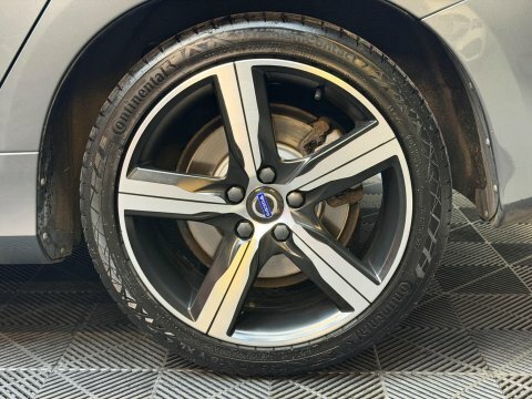 Volvo V60 2L R-design Nav White #22