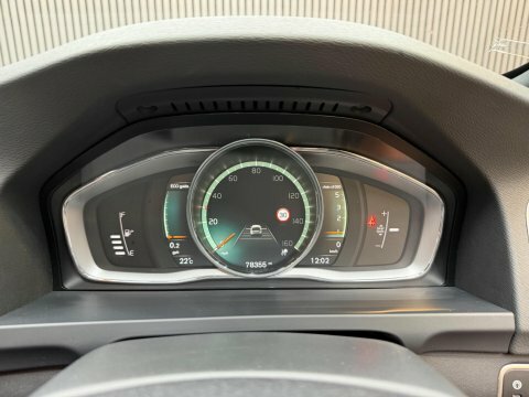 Volvo V60 2L R-design Nav White #73