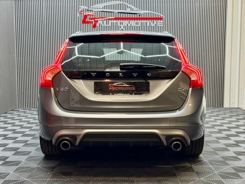Volvo V60 2L R-design Nav White #9
