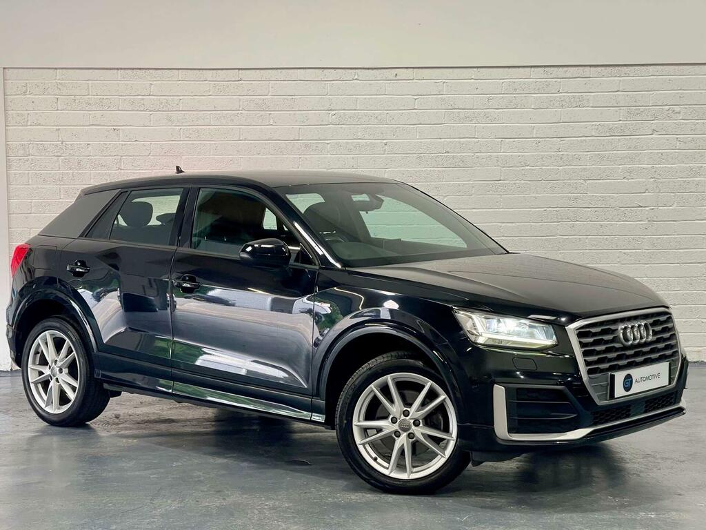 Audi Q2 S Line Black #4