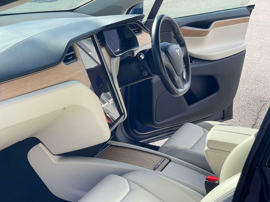 Tesla Model X 449Kw 100Kwh Dual Motor White #30