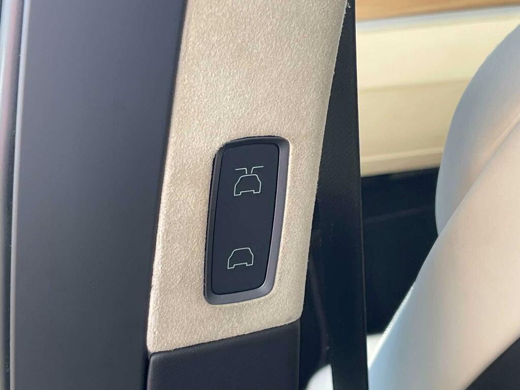 Tesla Model X 449Kw 100Kwh Dual Motor White #37