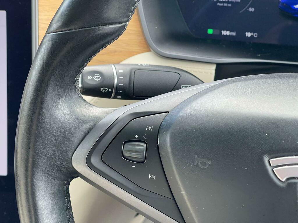 Tesla Model X 449Kw 100Kwh Dual Motor White #16