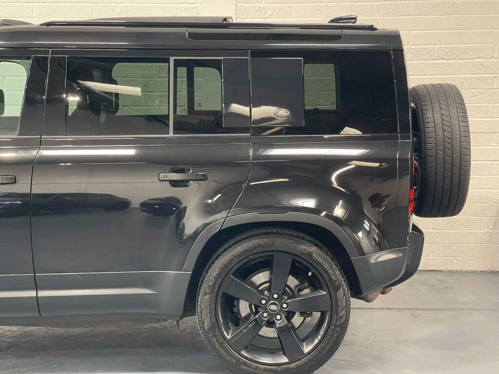 Land Rover Defender 110 2.0 D240 S 110 Black #70