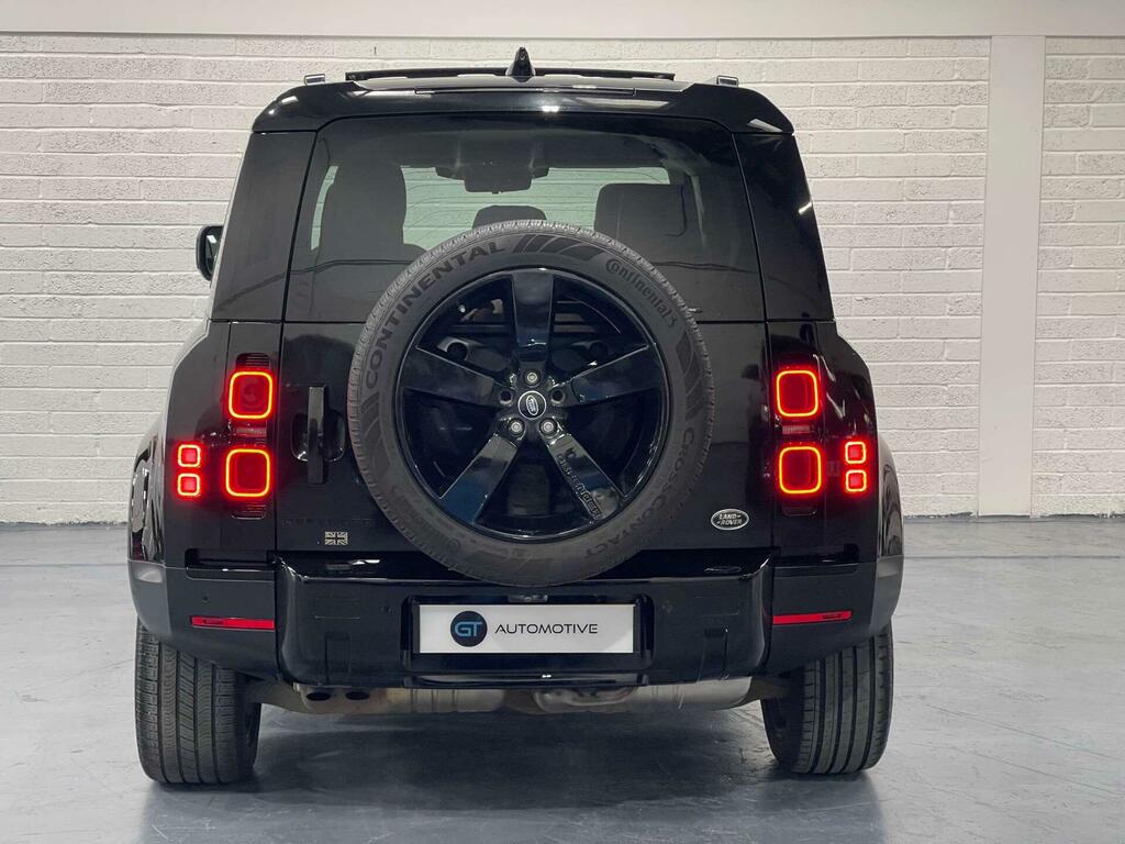 Land Rover Defender 110 2.0 D240 S 110 Black #11