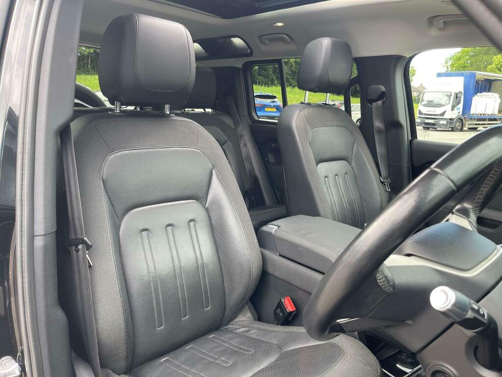 Land Rover Defender 110 2.0 D240 S 110 Black #26